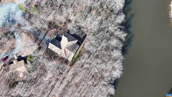 $999,000 | 3 Nutwood Circle, Palmyra, VA 22963