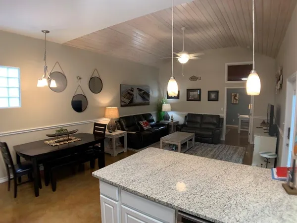 $375,000 | 2212 Highway 361, Unit 219, Port Aransas, TX 78373