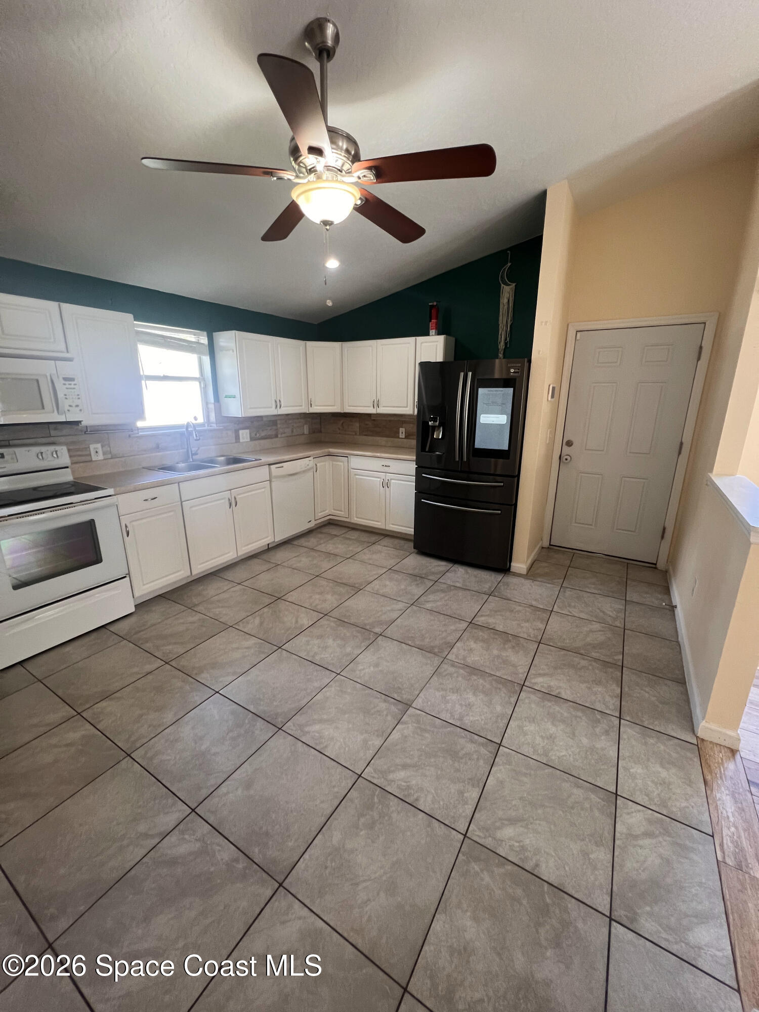 1330 Lichty Street Palm Bay, FL 32905 - Photo 6 of 16 IMG_0708