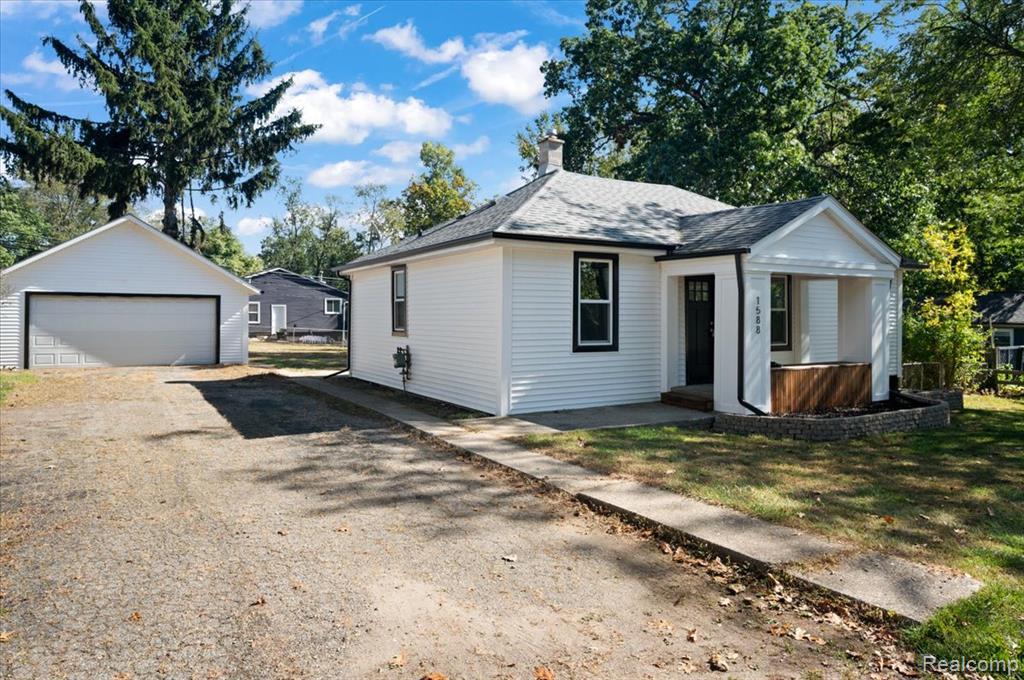1588 Ladd Road Wolverine Lake, MI 48390 - Photo 1 of 35