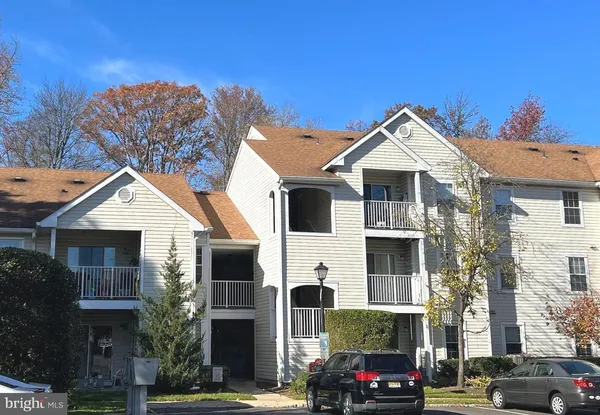 $350,000 | 324 Walden Circle, Trenton, NJ 08691
