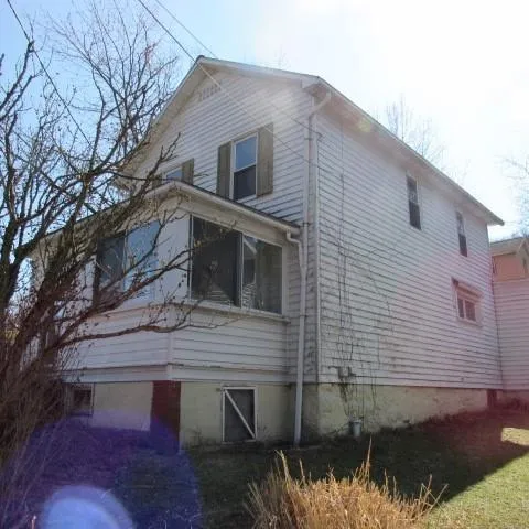 $19,900 | 418 Main Street, Vintondale, PA 15961