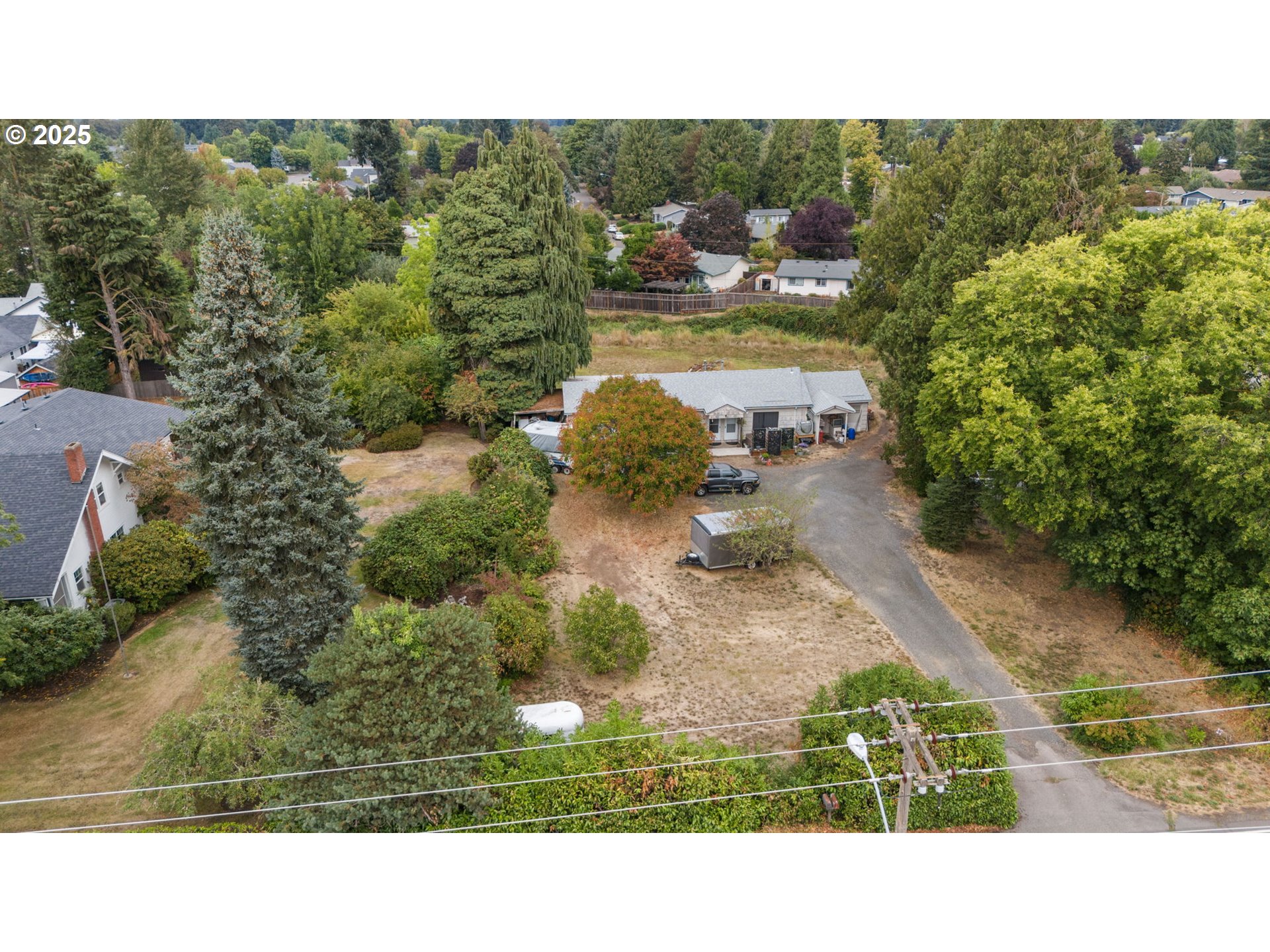 233 Spring Creek Drive Eugene, OR 97404 - Photo 10 of 20