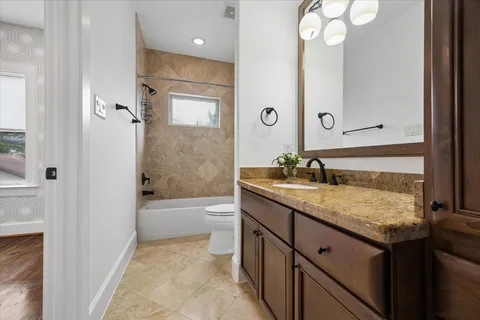 $649,000 | 4517 Rose Street, Houston, TX 77007