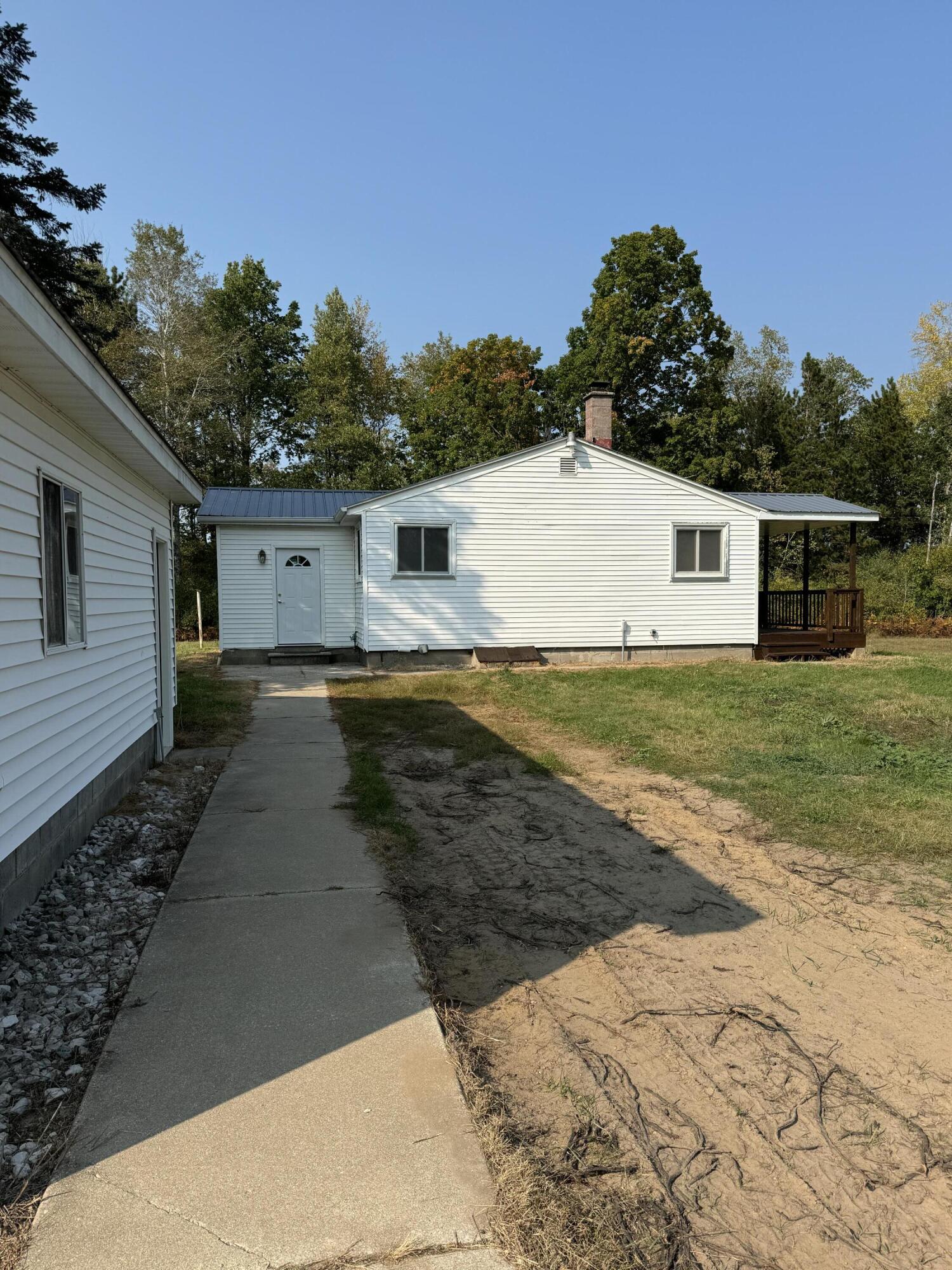 5222 Leckrone Road Brethren, MI 49619 - Photo 3 of 43 South Side of House
