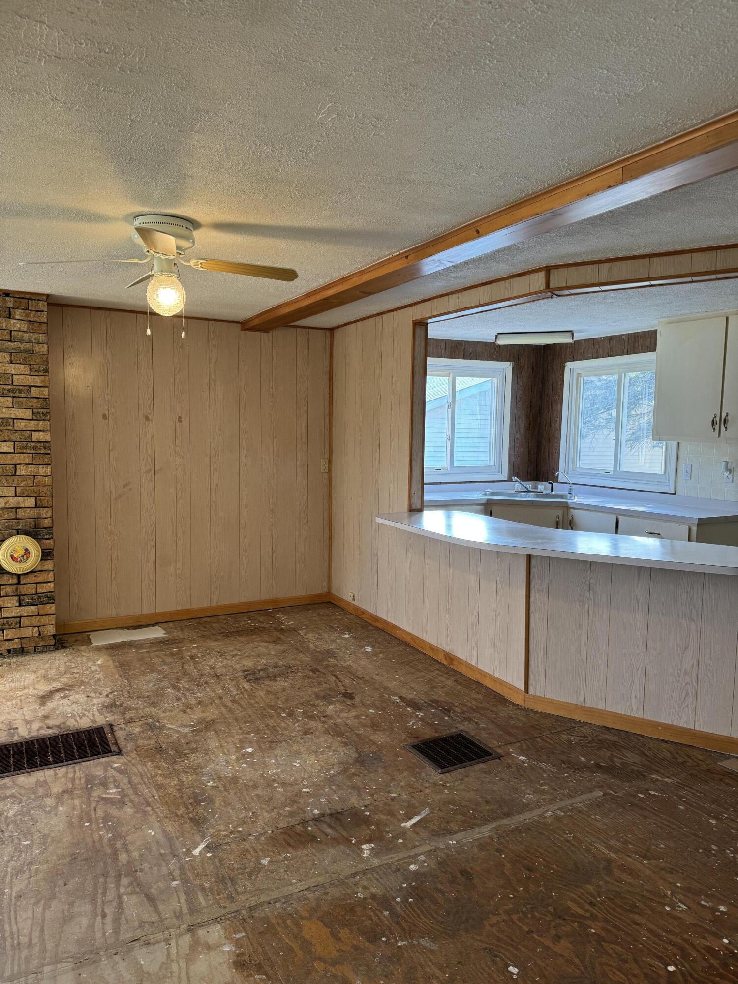 5222 Leckrone Road Brethren, MI 49619 - Photo 8 of 43 Dining Area