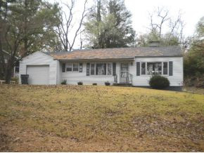 104 Montvue Road Bristol, TN 37620 - Photo 1 of 18 Photo 1