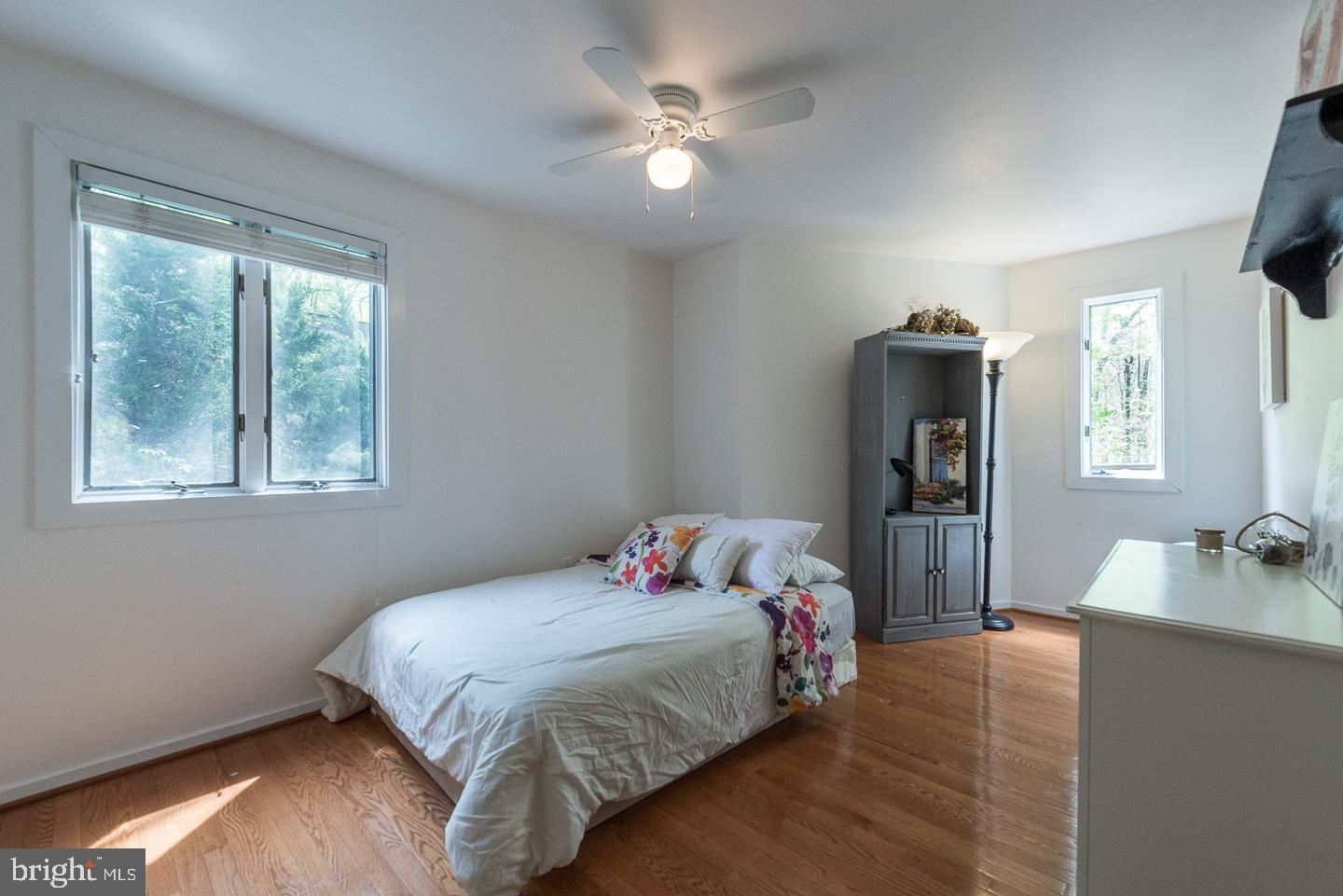 23 Ringfield Road Chadds Ford, PA 19317 - Photo 17 of 29 Bedroom with Oak Flooring