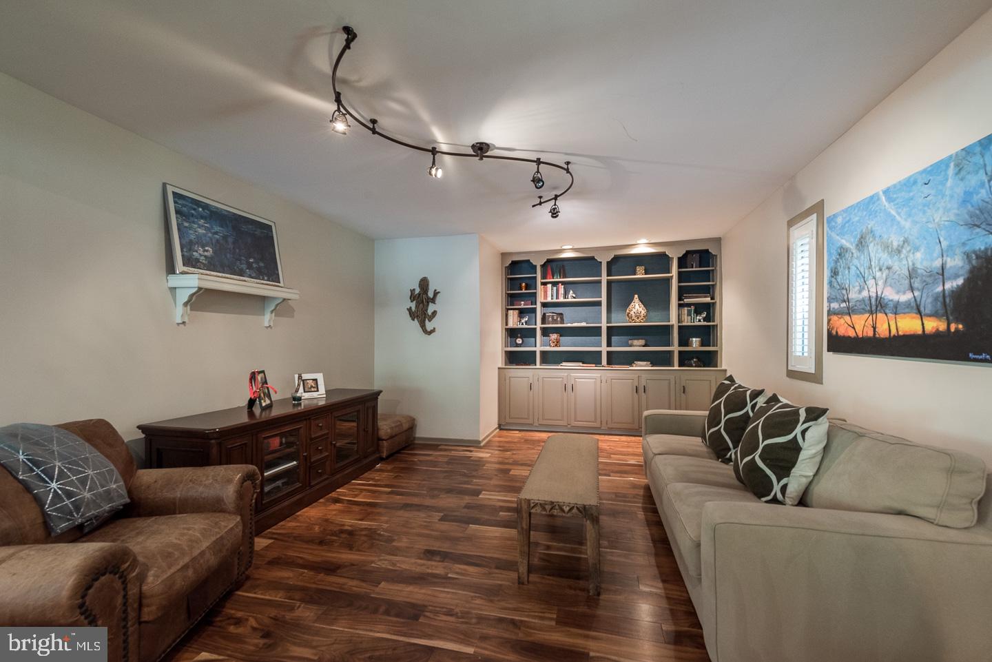 23 Ringfield Road Chadds Ford, PA 19317 - Photo 8 of 29 Main-Floor Study with Built-In Cabinetry