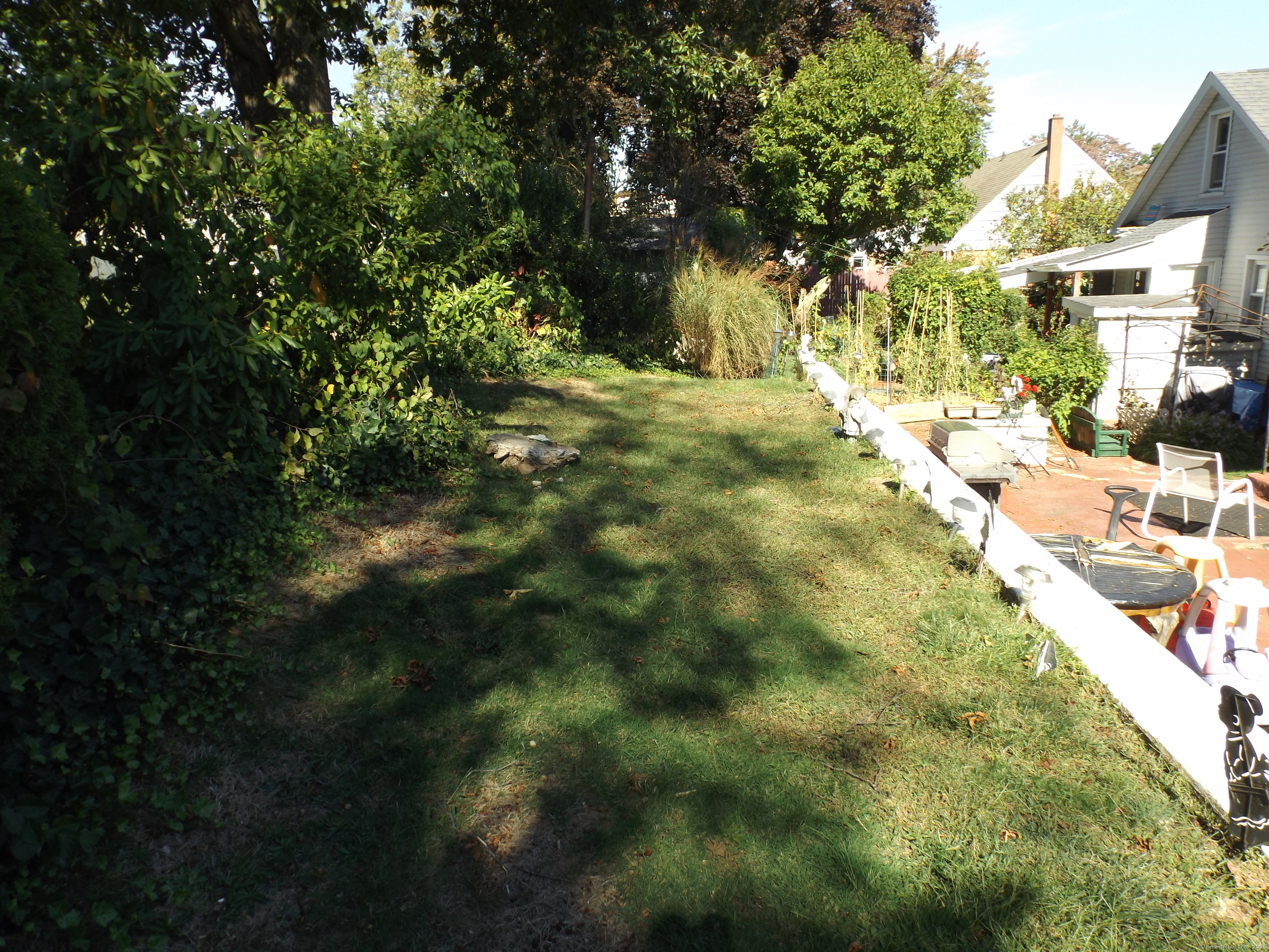 241 Sampson Street Bridgeport, CT 06606 - Photo 6 of 7 a view of yard with green space