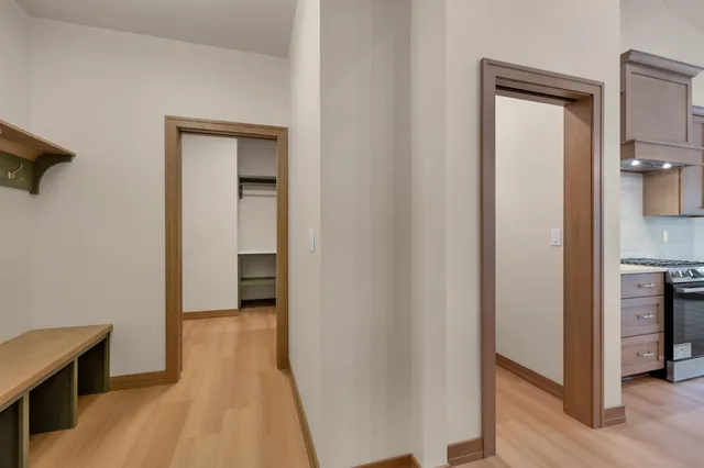 $574,900 | 2578 North Stellita Circle, De Pere, WI 54115