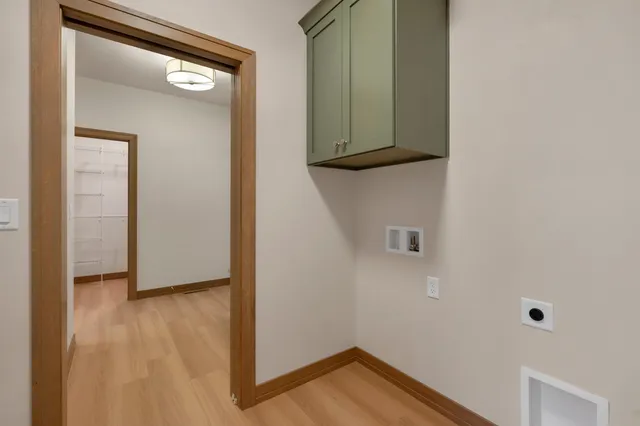 $574,900 | 2578 North Stellita Circle, De Pere, WI 54115