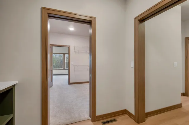 $574,900 | 2578 North Stellita Circle, De Pere, WI 54115