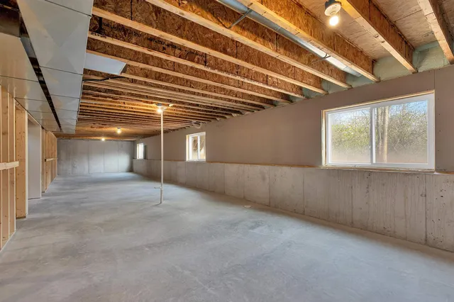 $574,900 | 2578 North Stellita Circle, De Pere, WI 54115