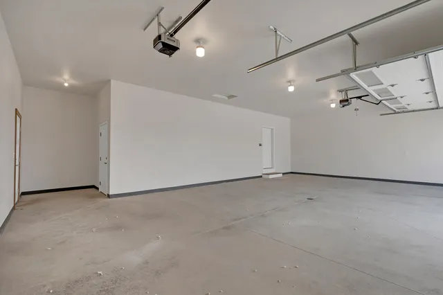 $574,900 | 2578 North Stellita Circle, De Pere, WI 54115