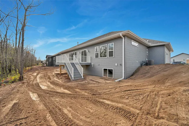 $574,900 | 2578 North Stellita Circle, De Pere, WI 54115