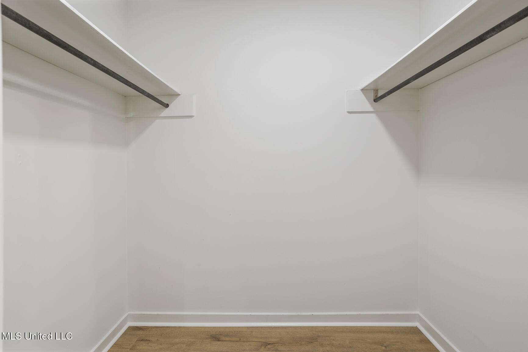 445 Armour Drive Jackson, MS 39211 - Photo 30 of 34 445 Armour Dr-32