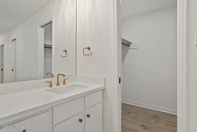 $379,000 | 445 Armour Drive, Jackson, MS 39211