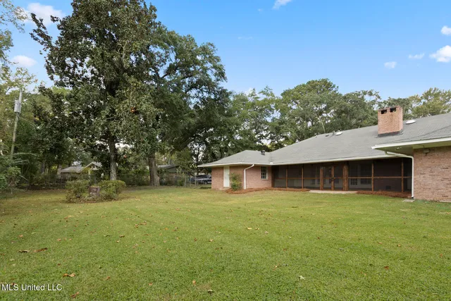 $379,000 | 445 Armour Drive, Jackson, MS 39211