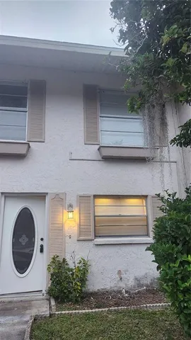 $1,950 | 11710 Wesson Circle West, Tampa, FL 33618