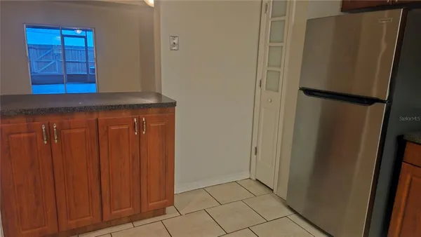 an empty room with closet