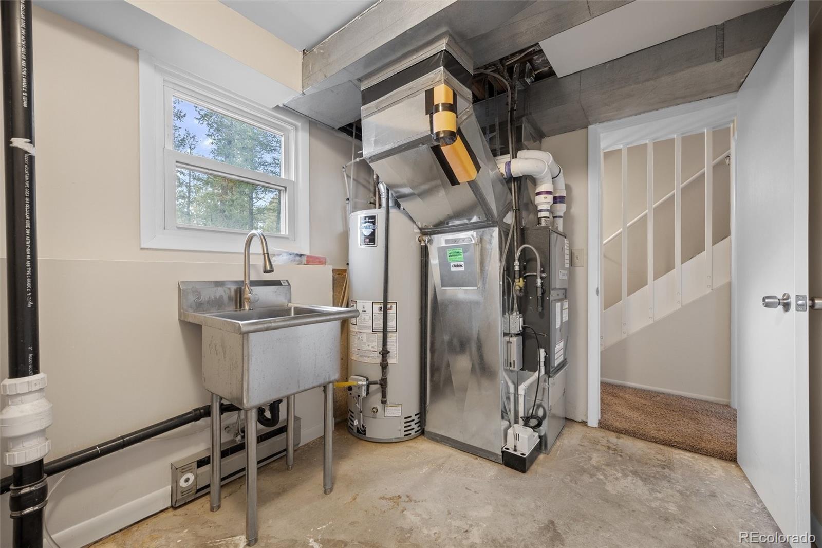 27891 Columbine Road Evergreen, CO 80439 - Photo 32 of 50 Gallery Image 32