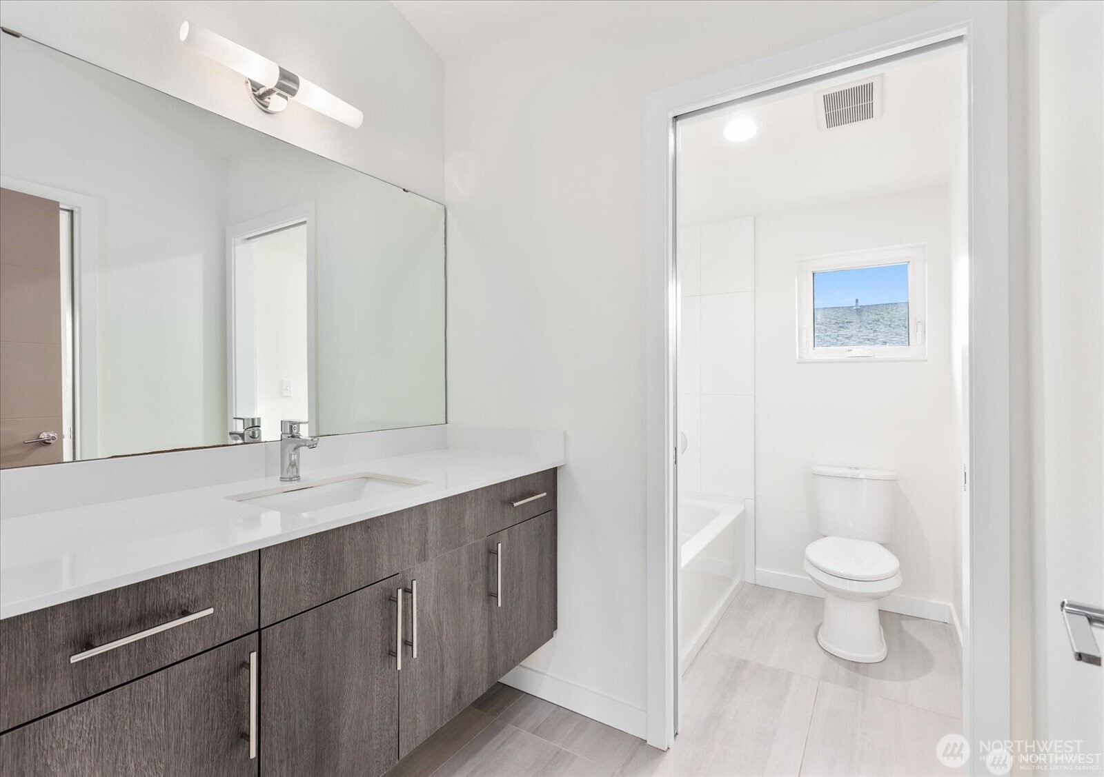 6013 South 127th Lane Seattle, WA 98178 - Photo 16 of 22