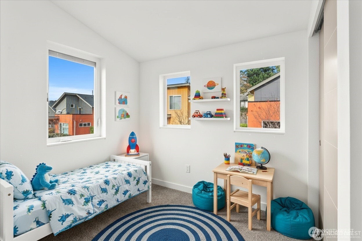 6013 South 127th Lane Seattle, WA 98178 - Photo 18 of 22