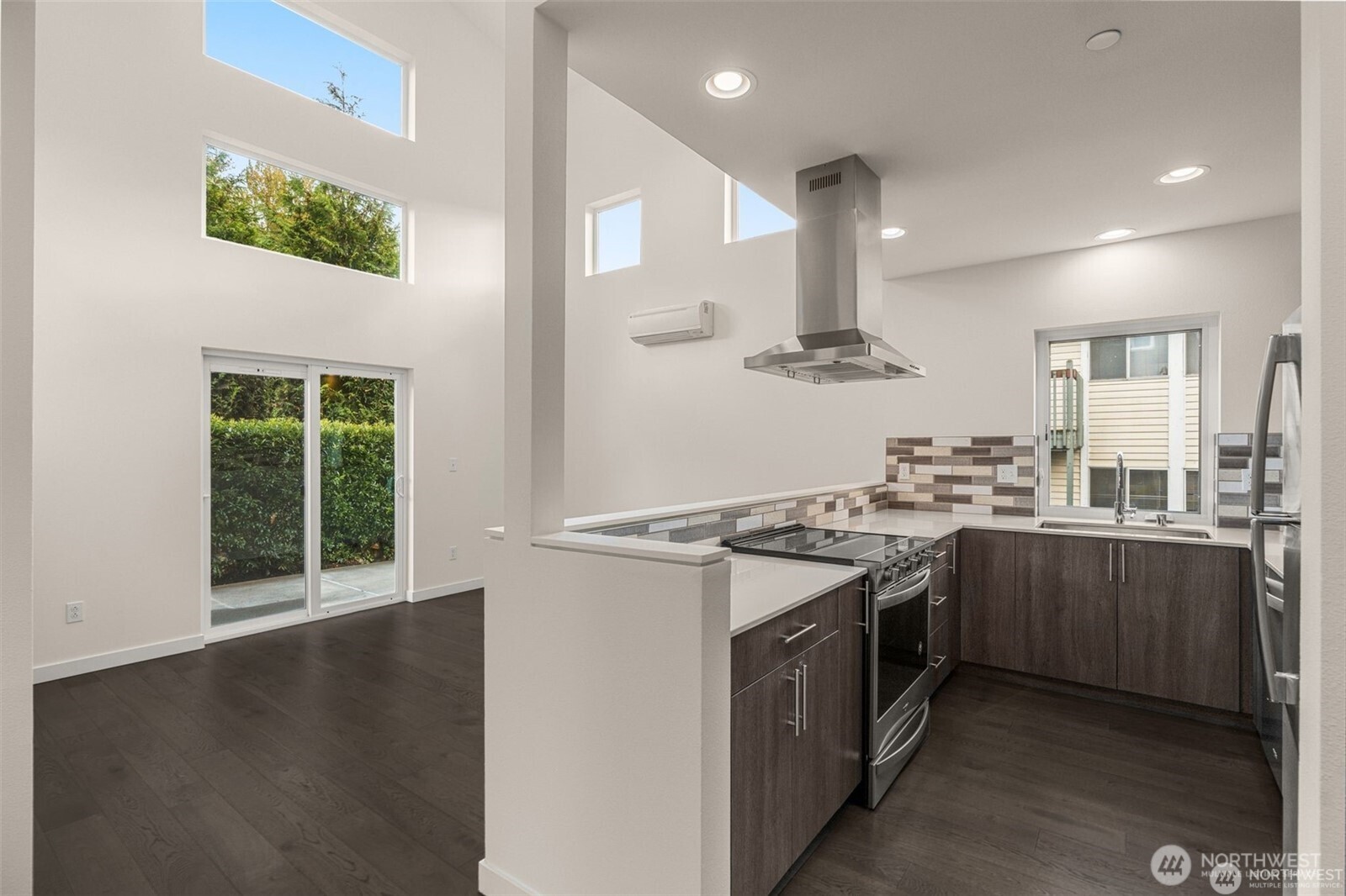 6013 South 127th Lane Seattle, WA 98178 - Photo 9 of 22