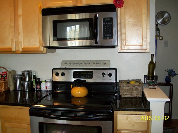 5 Beale Street, Unit 3 Boston, MA 02124 - Photo 2 of 24