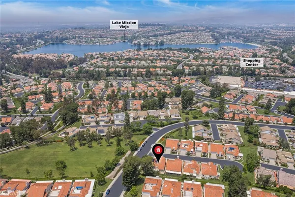 an aerial view of multiple house