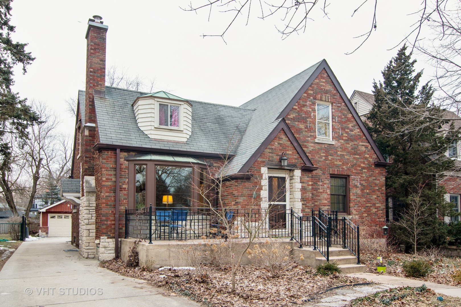 178 Akenside Road Riverside, IL 60546 - Photo 1 of 19