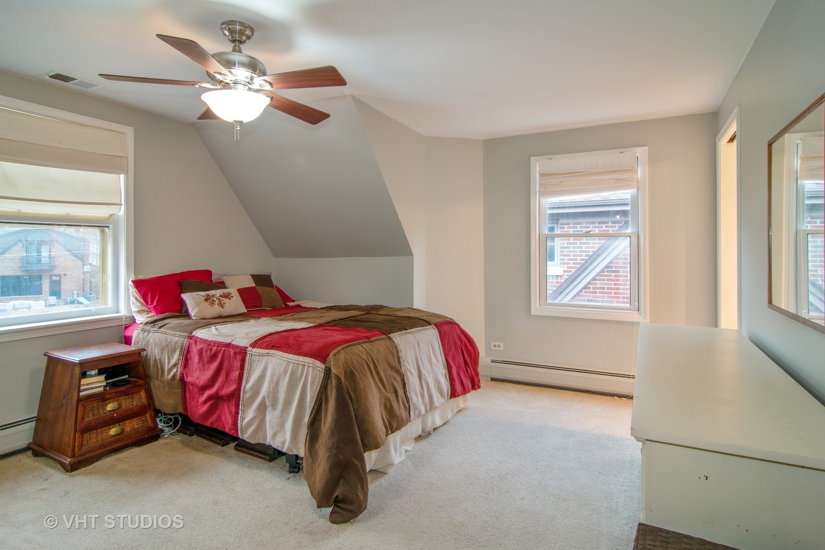 178 Akenside Road Riverside, IL 60546 - Photo 9 of 19