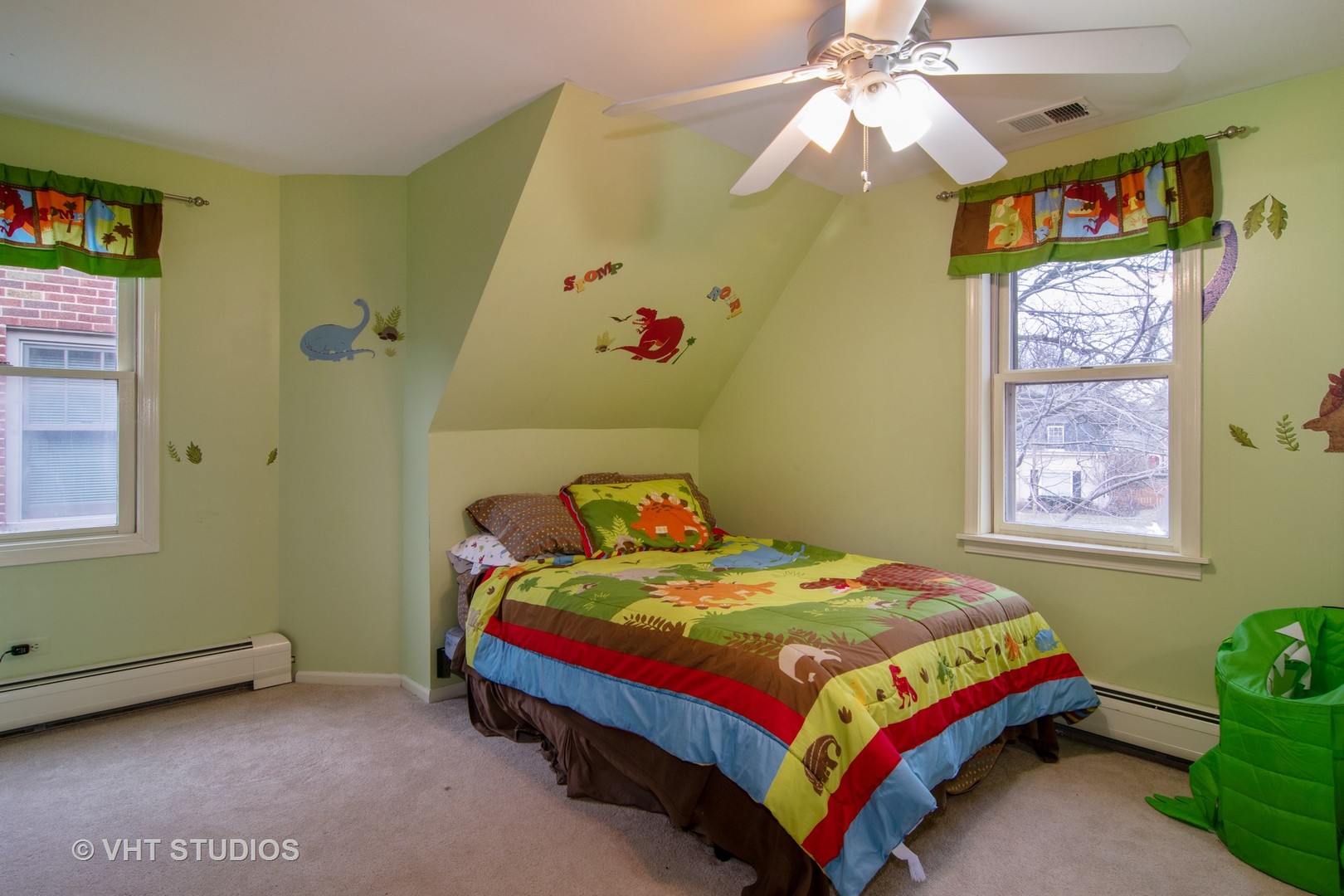 178 Akenside Road Riverside, IL 60546 - Photo 10 of 19