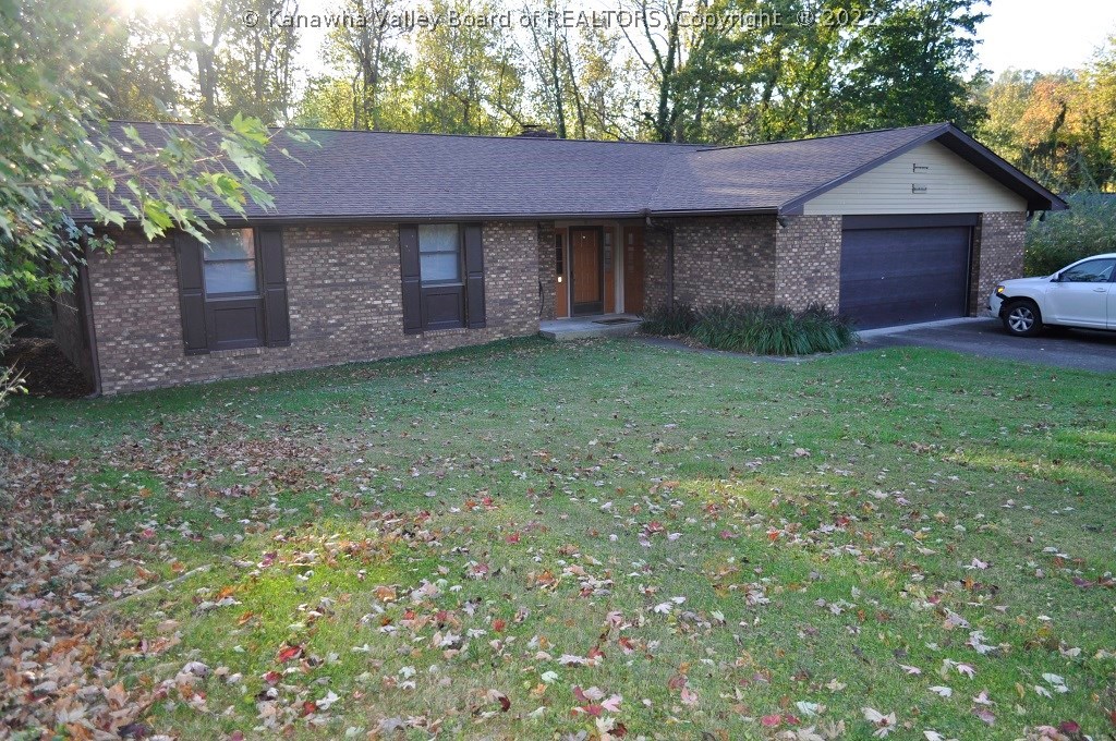 6 Staehlin Road Charleston, WV 25314 - Photo 1 of 17 Gallery Image 1