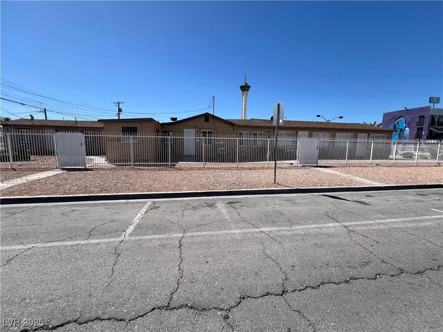 $837 | 1401 South Casino Center Boulevard, Unit A, Las Vegas, NV 89104