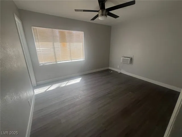 $837 | 1401 South Casino Center Boulevard, Unit A, Las Vegas, NV 89104