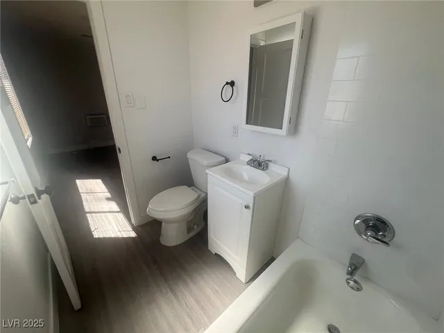 $837 | 1401 South Casino Center Boulevard, Unit A, Las Vegas, NV 89104