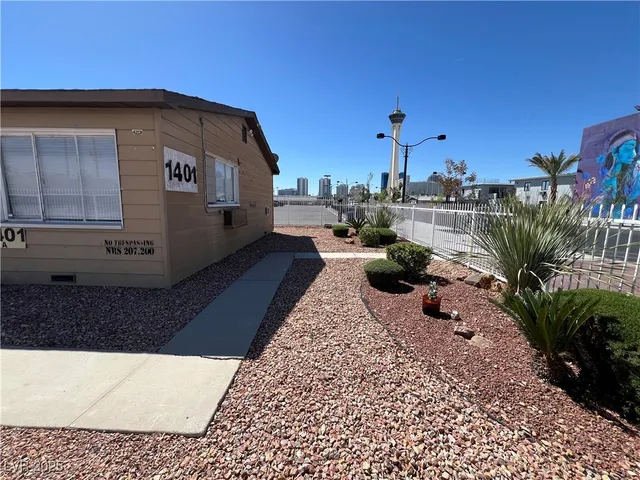 $837 | 1401 South Casino Center Boulevard, Unit A, Las Vegas, NV 89104