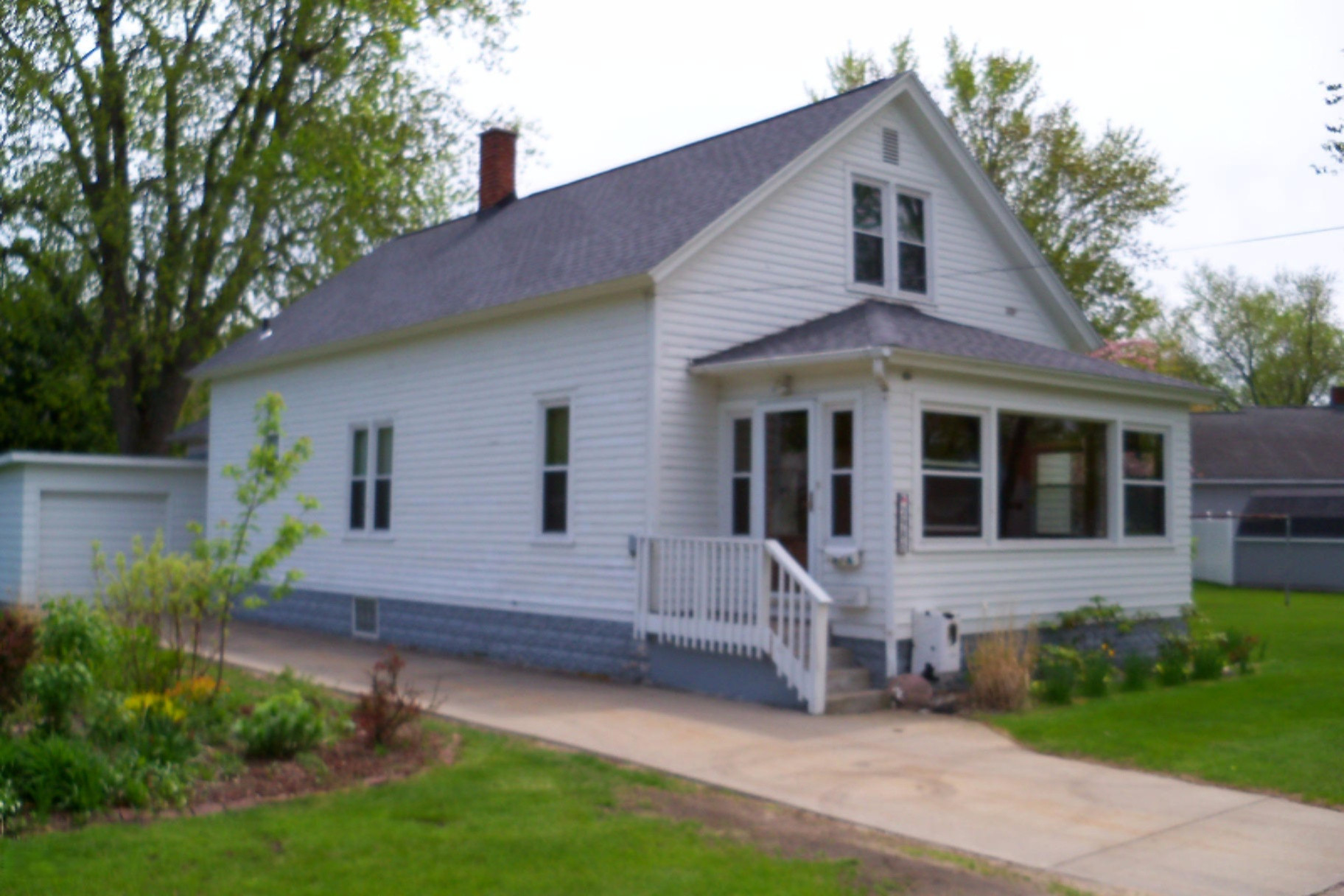 2890 Coolidge 001