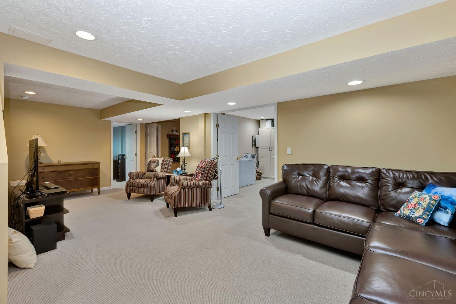 58 Hanover Place Hamilton, OH 45013 - Photo 23 of 35