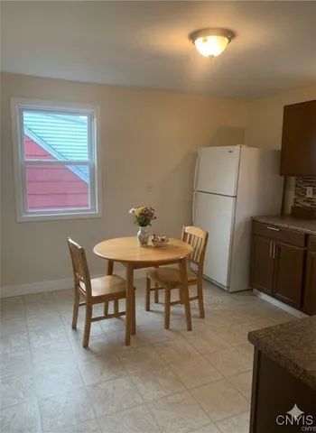 $1,375 | 303 Church Street, Unit 2, Cicero, NY 13212