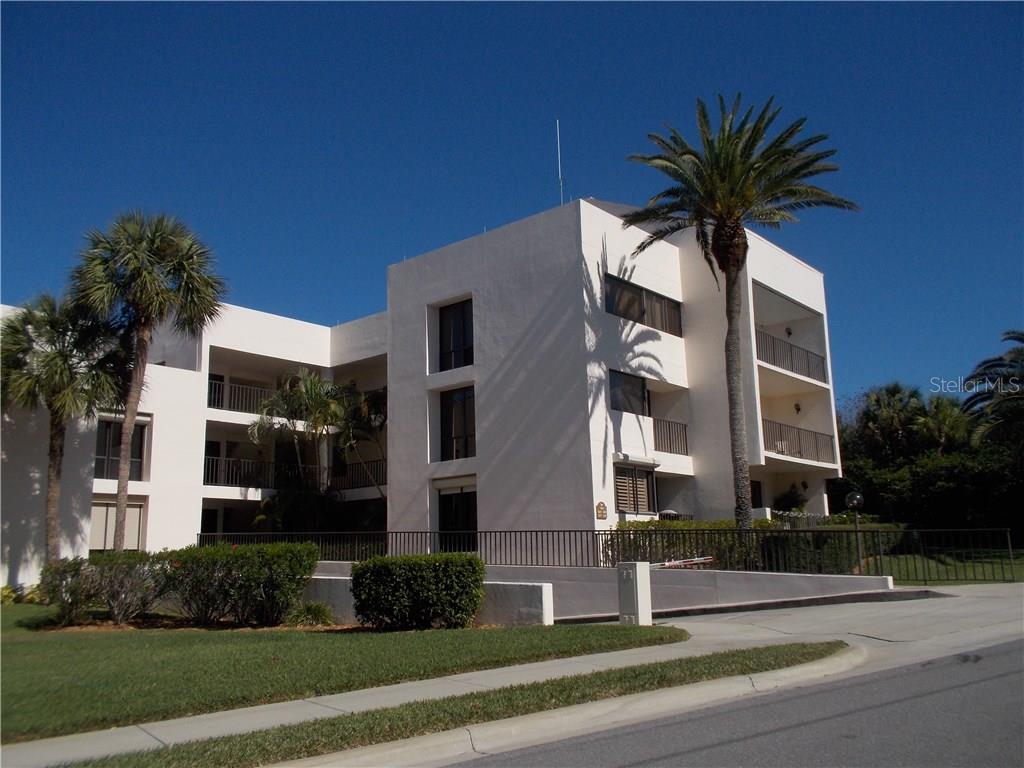 50 Coe Road, Unit 327 Belleair, FL 33756 - Photo 1 of 1 Gallery Image 1