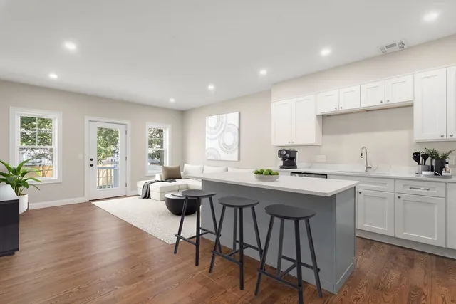 $589,900 | 22 Danielles Way, Worcester, MA 01606