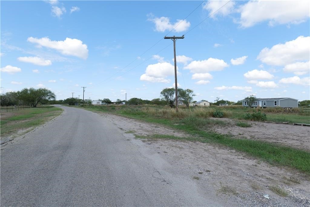 5960 Sweet Water Road Robstown, TX 78380 - Photo 7 of 12