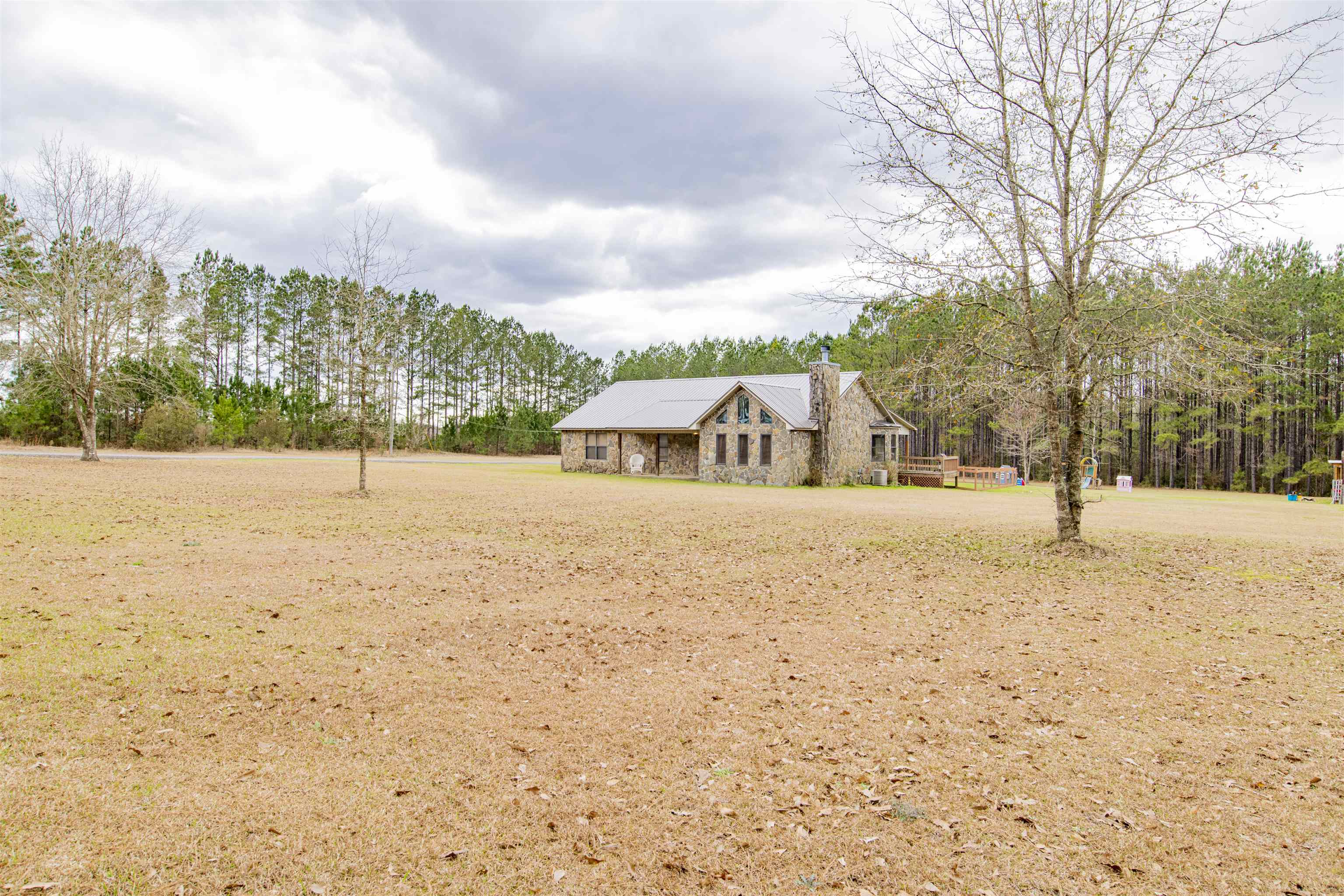 54879 Coleman Road Perdido, AL 36562 - Photo 7 of 38