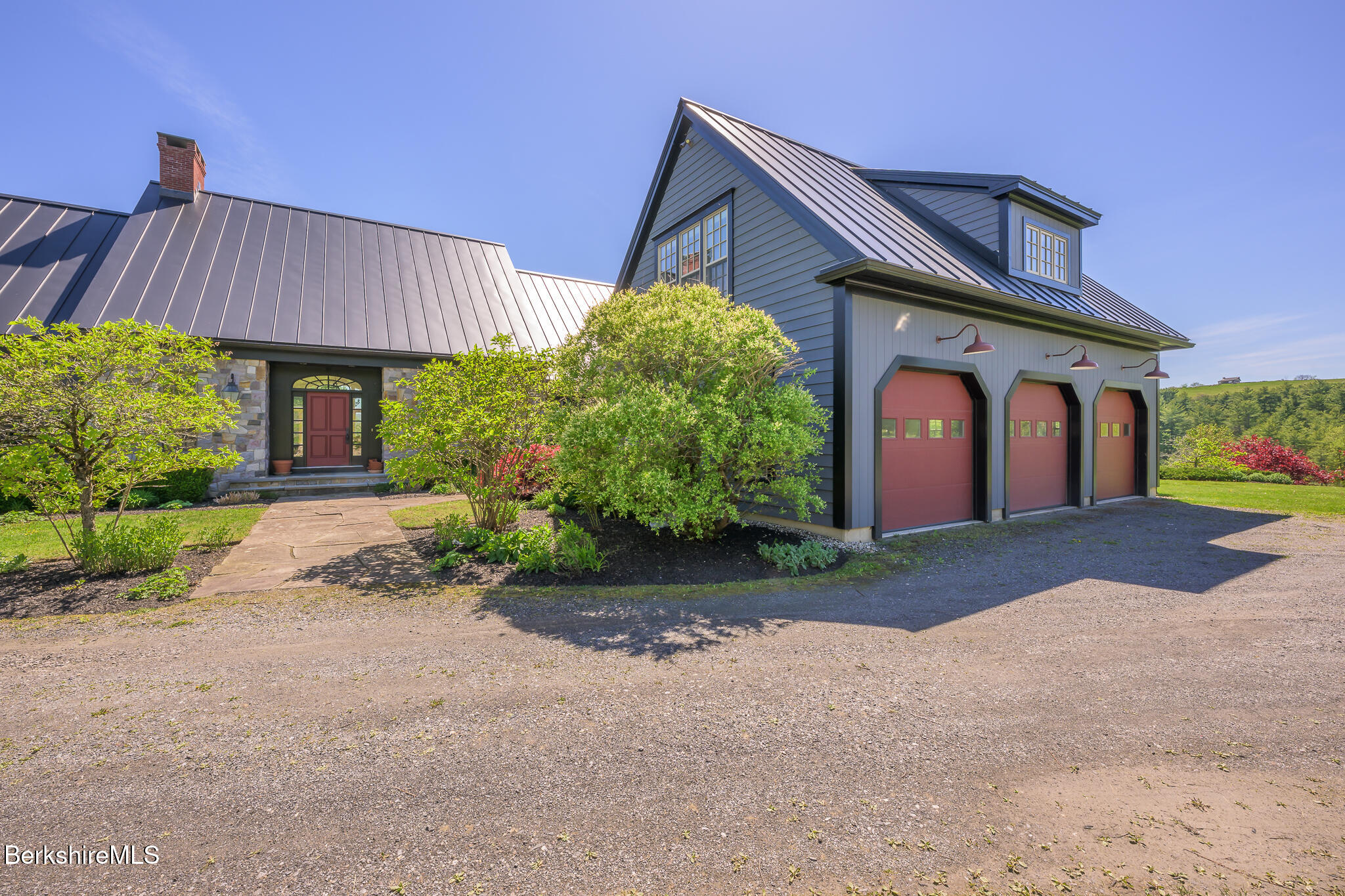 58 Round Hill Road Great Barrington, MA 01230 - Photo 13 of 86 Garage