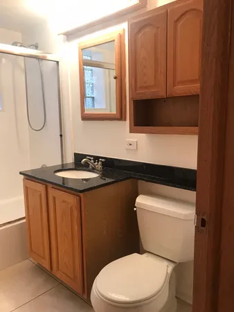 $1,600 | 1425 West Touhy Avenue, Unit 103, Park Ridge, IL 60068