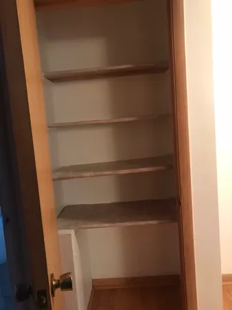 $1,600 | 1425 West Touhy Avenue, Unit 103, Park Ridge, IL 60068