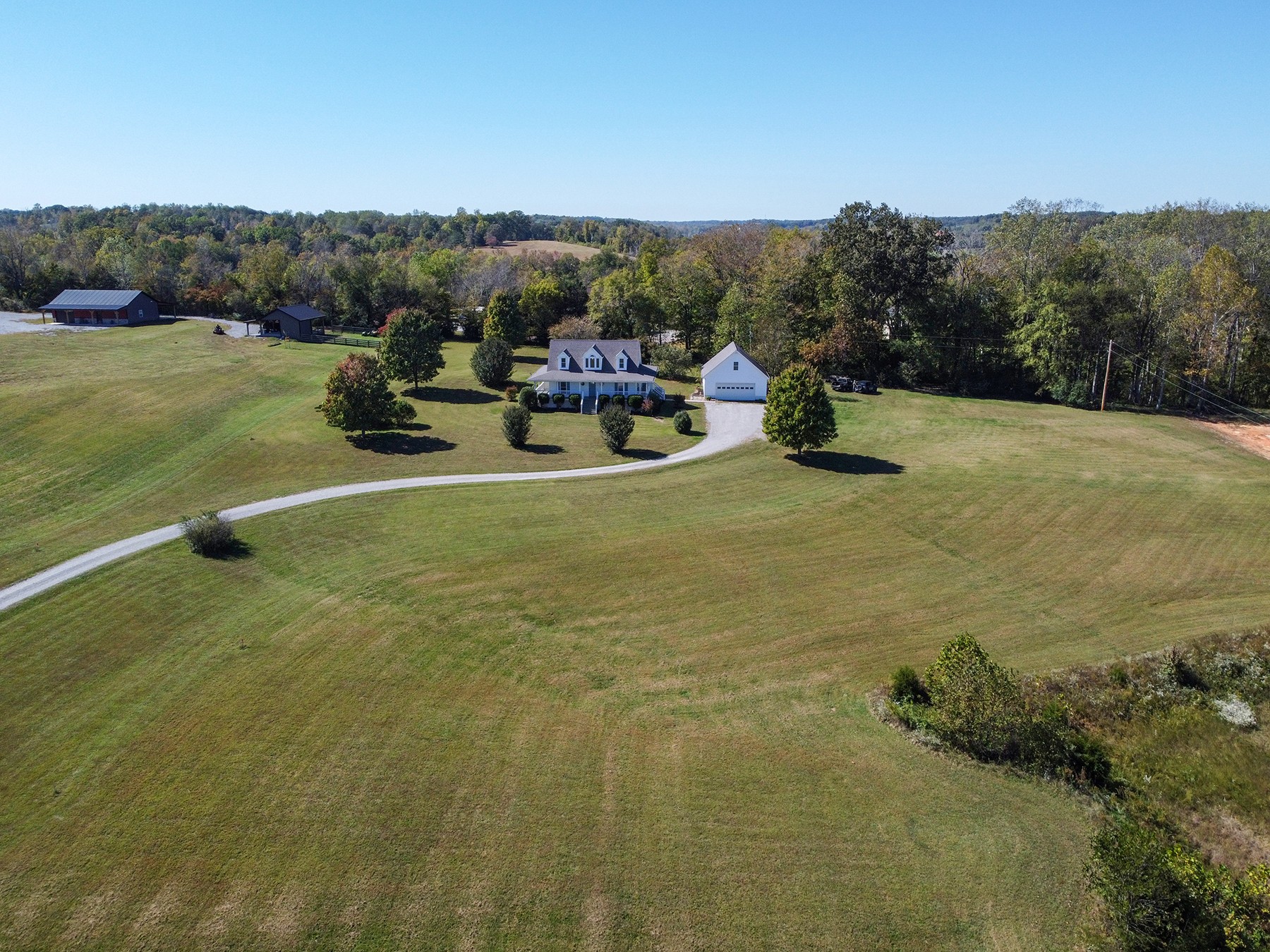 1165 Rock Church Road Dickson, TN 37055 - Photo 3 of 48 Gallery Image 3